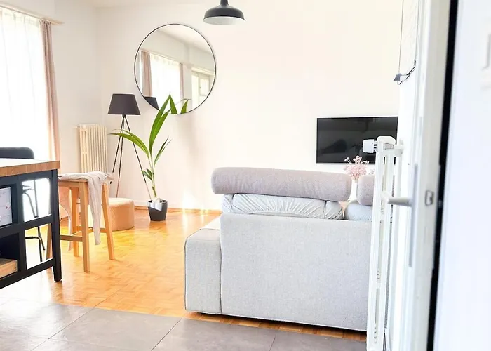 Contemporary One-bedroom Lausanne * Prilly